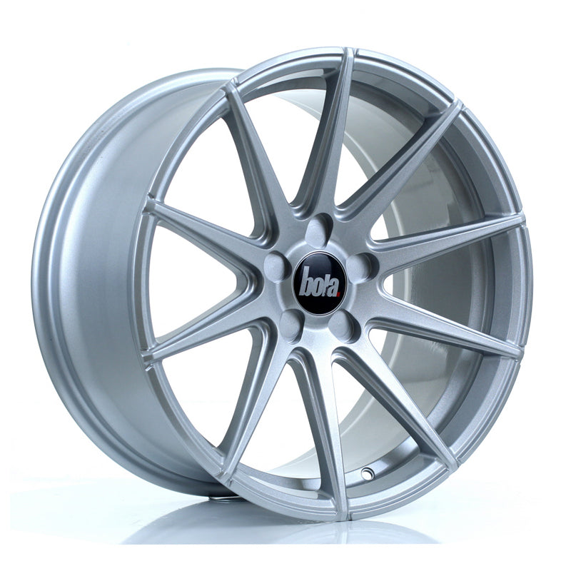 BOLA CSR Alloy Wheel 18x9 5x118 ET25 To 45 72.6mm CB Crystal Silver
