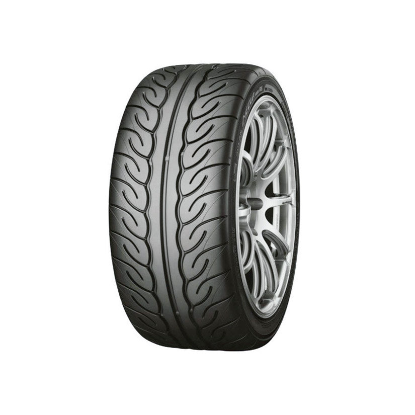 Yokohama Advan Neova AD08RS Semi-Slick Road/Track Tyre 225/40/18 88W